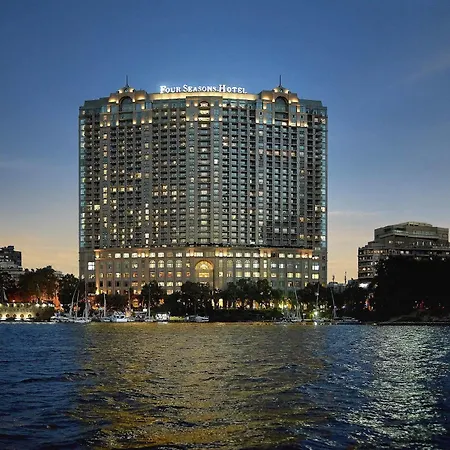 Four Seasons Hotel Cairo At Nile Plaza photo